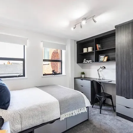 Luxury Just Minutes From Leeds Centre & Uni * ليدز