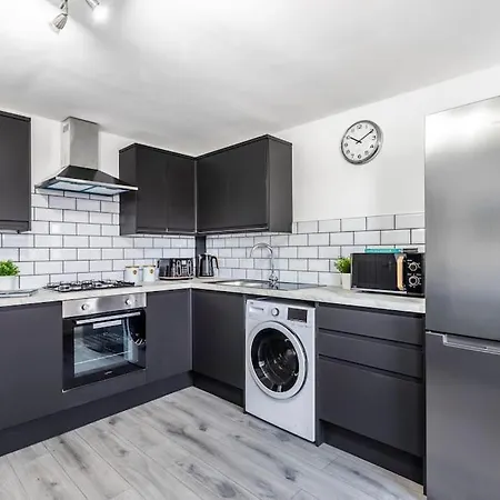 Luxury Just Minutes From Leeds Centre & Uni Apartment